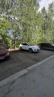 Продам трехкомнатную (3-комн.) квартиру, им Н.Г.Чернышевского ул, 7, Златоуст г