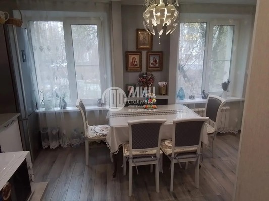 Продам двухкомнатную (2-комн.) квартиру, Волгоградский пр-кт, 9, Москва г