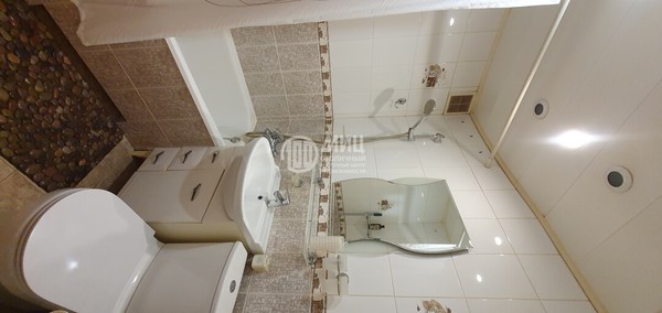 Продам двухкомнатную (2-комн.) квартиру, Зелёный пр-кт, 55, Москва г