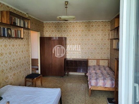 Продам однокомнатную (1-комн.) квартиру, Россошанская ул, 1к1, Москва г