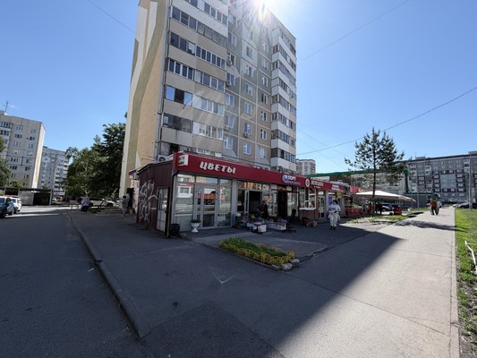 Сдам коммерческое помещение 65 м2, Хайдара Бигичева ул, 4, Казань г