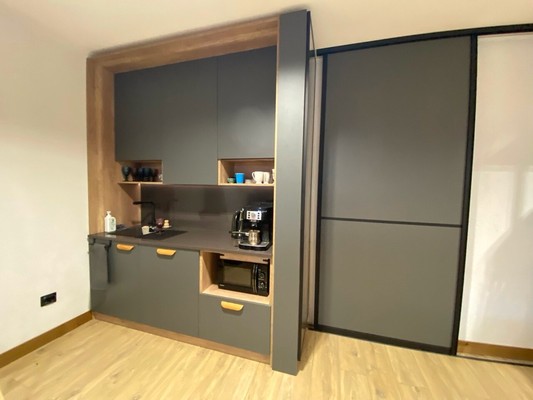 Продам коммерческое помещение 103 м2, Малоярославская ул, 60, Калининград г