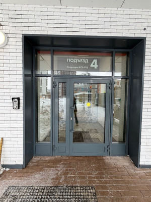 Продам двухкомнатную (2-комн.) квартиру, Берзарина ул, 32, Москва г