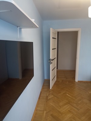 Продам трехкомнатную (3-комн.) квартиру, Ларина ул, 19, Ростов-на-Дону г