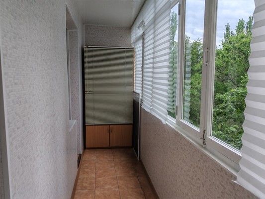Продам двухкомнатную (2-комн.) квартиру, Краеведческая ул, 15, Ростов-на-Дону г