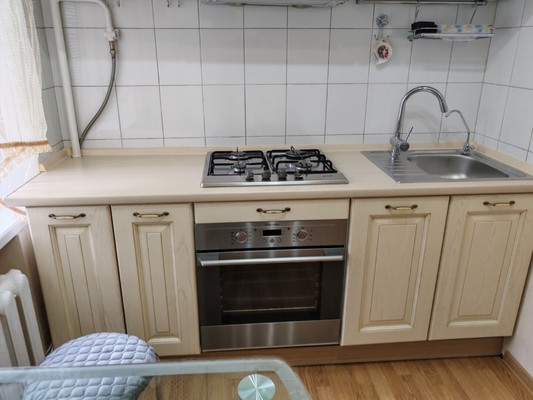 Продам двухкомнатную (2-комн.) квартиру, Краеведческая ул, 15, Ростов-на-Дону г