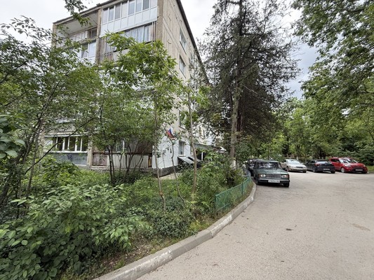Продам двухкомнатную (2-комн.) квартиру, Гавена ул, 101, Симферополь г