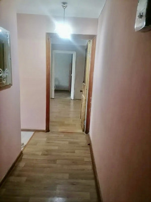 Продам двухкомнатную (2-комн.) квартиру, Яблочкова ул, 17, Грэсовский пгт