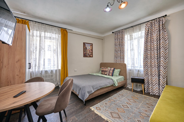 Продам многокомнатную квартиру, Новая Басманная ул, 12к4, Москва г