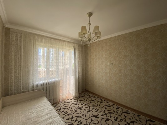Продам трехкомнатную (3-комн.) квартиру, Московская ул, 6, Нальчик г