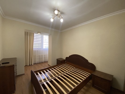 Продам трехкомнатную (3-комн.) квартиру, Московская ул, 6, Нальчик г