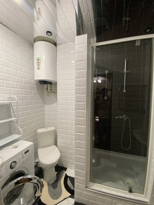 Продам трехкомнатную (3-комн.) квартиру, Московская ул, 6, Нальчик г