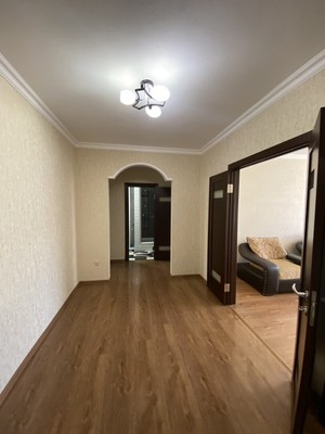 Продам трехкомнатную (3-комн.) квартиру, Московская ул, 6, Нальчик г