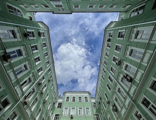 Продам коммерческое помещение 300 м2, Армянский пер, 7, Москва г