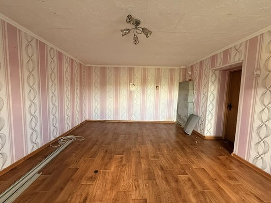 Продам , Школьная ул, 24, Ермаково п, 0 км от города