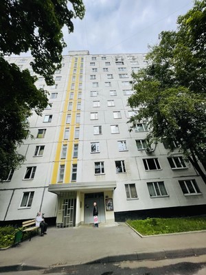Продам двухкомнатную (2-комн.) квартиру, Ясеневая ул, 35, Москва г