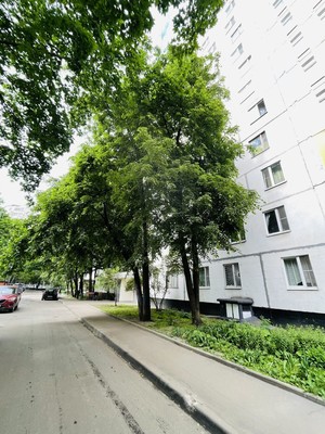 Продам двухкомнатную (2-комн.) квартиру, Ясеневая ул, 35, Москва г