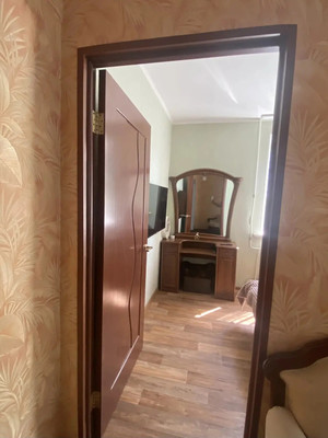 Продам двухкомнатную (2-комн.) квартиру, Свердловский пр-кт, 33ка, Челябинск г