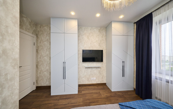 Продам трехкомнатную (3-комн.) квартиру, Маршала Жукова пр-кт, 54Ак1, Санкт-Петербург г