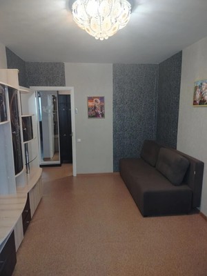 Продам двухкомнатную (2-комн.) квартиру, Янтарная ул, 5а, Новотроицкое с