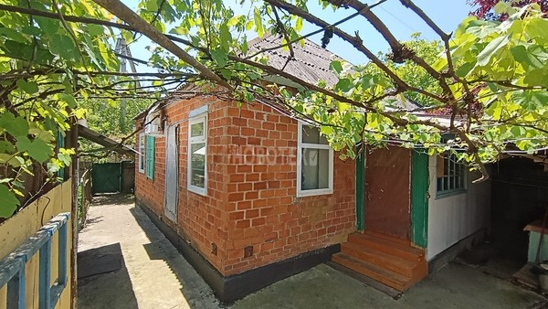 Продам дом, Выгонная ул, 10, Апшеронск г, 0 км от города