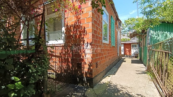 Продам дом, Выгонная ул, 10, Апшеронск г, 0 км от города