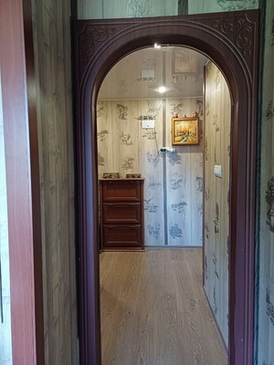 Продам трехкомнатную (3-комн.) квартиру, Чкалова ул, 13, Сланцы г