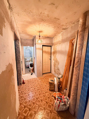 Продам трехкомнатную (3-комн.) квартиру, 6-й мкр, 21, Лыткарино г