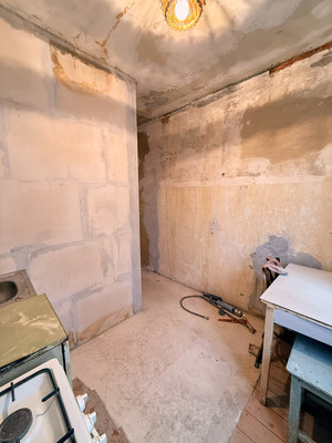 Продам трехкомнатную (3-комн.) квартиру, 6-й мкр, 21, Лыткарино г