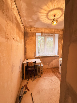 Продам трехкомнатную (3-комн.) квартиру, 6-й мкр, 21, Лыткарино г