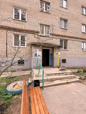 Продам трехкомнатную (3-комн.) квартиру, 6-й мкр, 21, Лыткарино г