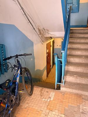 Продам трехкомнатную (3-комн.) квартиру, 6-й мкр, 21, Лыткарино г