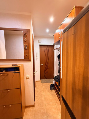 Продам трехкомнатную (3-комн.) квартиру, Октябрьский пр-кт, 405к2, Люберцы г