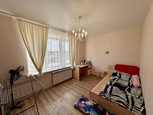 Продам двухкомнатную (2-комн.) квартиру, Магистральная ул, 11, Отрадное п