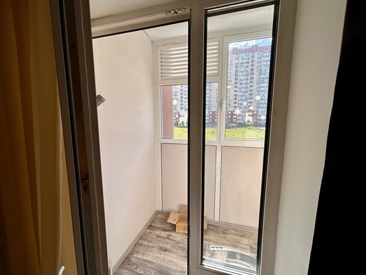 Продам двухкомнатную (2-комн.) квартиру, Магистральная ул, 11, Отрадное п