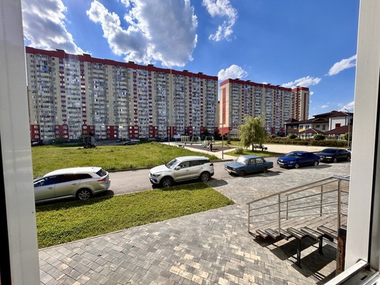 Продам двухкомнатную (2-комн.) квартиру, Магистральная ул, 11, Отрадное п