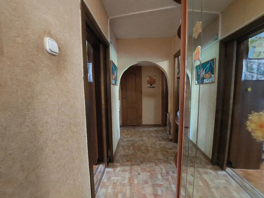 Продам трехкомнатную (3-комн.) квартиру, Гурьева ул, 26, Раменское г