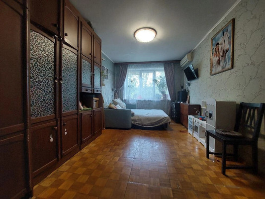 Продам трехкомнатную (3-комн.) квартиру, Гурьева ул, 26, Раменское г