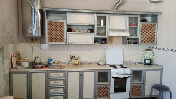 Продам многокомнатную квартиру, Красноармейская ул, 39, Алушта г