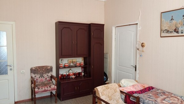 Продам многокомнатную квартиру, Красноармейская ул, 39, Алушта г