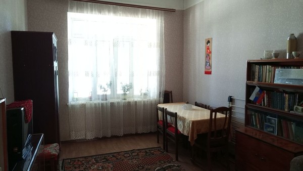 Продам многокомнатную квартиру, Красноармейская ул, 39, Алушта г