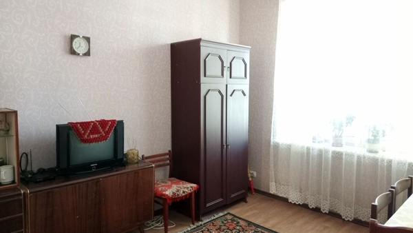 Продам многокомнатную квартиру, Красноармейская ул, 39, Алушта г