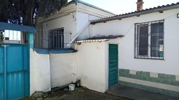 Продам многокомнатную квартиру, Красноармейская ул, 39, Алушта г