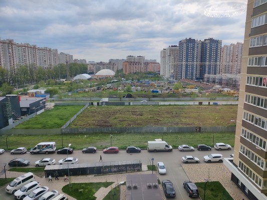 Продам двухкомнатную (2-комн.) квартиру, Домбайская ул, 55к6, Краснодар г