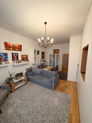 Продам двухкомнатную (2-комн.) квартиру, Беговая ул, 17к1, Москва г