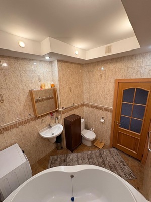 Продам двухкомнатную (2-комн.) квартиру, Беговая ул, 17к1, Москва г