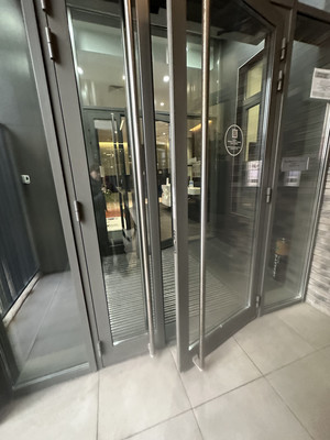 Продам однокомнатную (1-комн.) квартиру, Крузенштерна ул, 12к3, Москва г