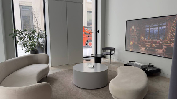 Продам трехкомнатную (3-комн.) квартиру, Дмитровка Б. ул, 9к1, Москва г