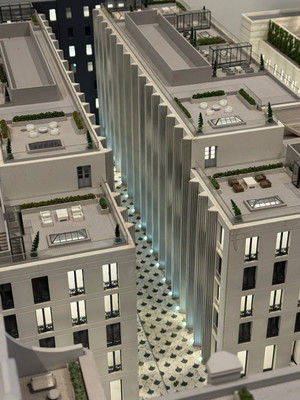 Продам трехкомнатную (3-комн.) квартиру, Дмитровка Б. ул, 9к1, Москва г