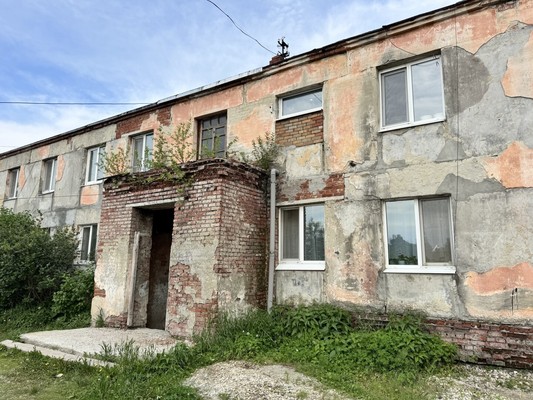 Продам трехкомнатную (3-комн.) квартиру, Кузнецова ул, 2, Сысерть п